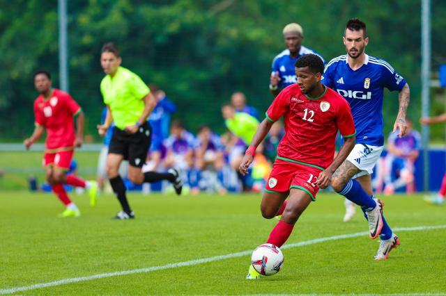 1722166171309015369.jpeg 阿曼队在西班牙拉练期间热身皇家奥维尔多队.jpeg