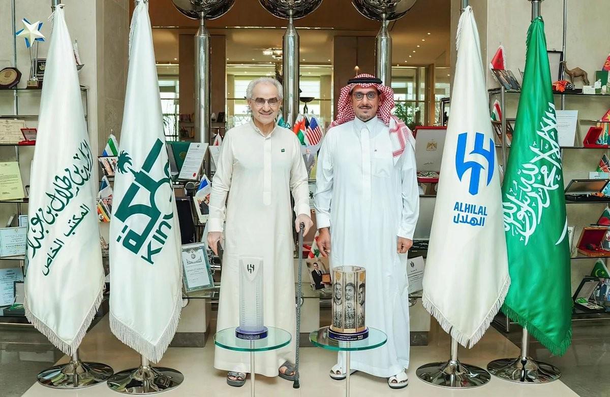 kaiyun-记者：沙特王子收购新月一事即将官宣；此前曾全额承担本泽马转会费